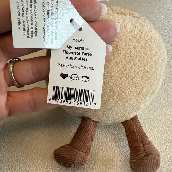 Jellycat Fleurette Tarte Aux Fraises Strawberry Tart NEW! FAST SHIP Gift for Her - Picture 6 of 6